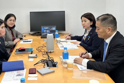 写真:会議の様子